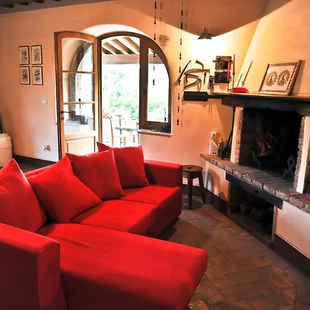 Maranzano Sleeps 8 Pool Wifi Villa *