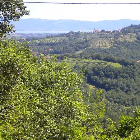 فيلة Maranzano Sleeps 8 Pool Wifi San Litardo